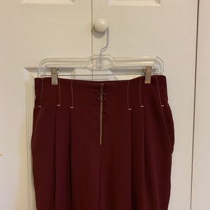 Burgundy Pleated Zipper Highwaisted Pants